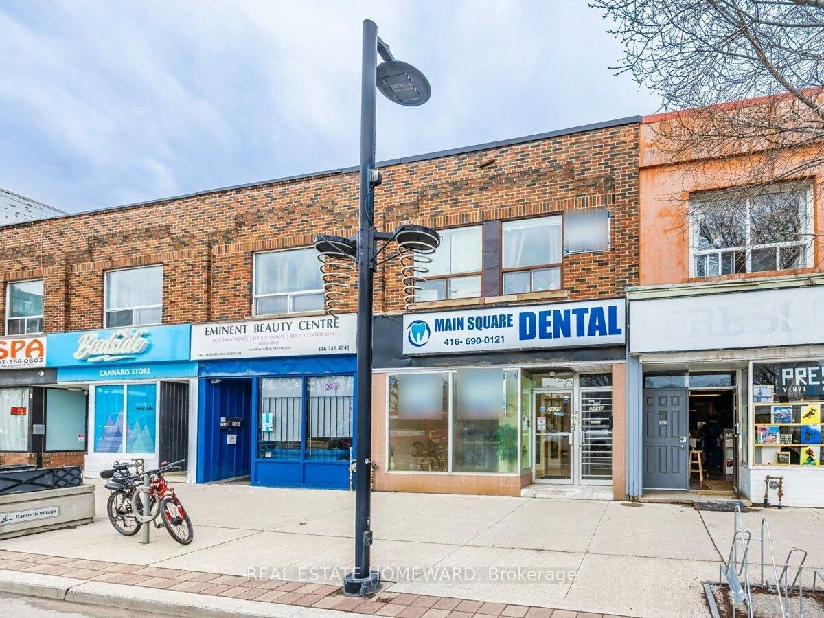 2438, Danforth, East End-Danforth, Toronto