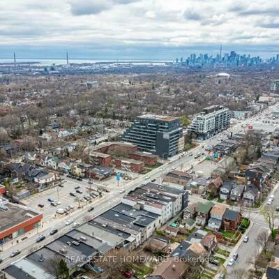 Commercial for sale, 2438, Danforth, East End-Danforth, Toronto