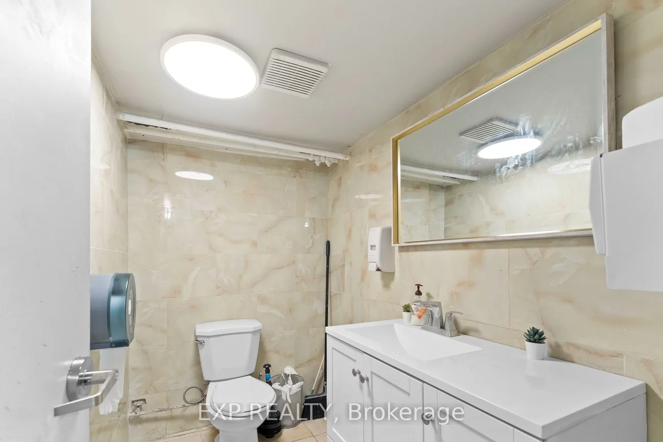 977, O'Connor, O'Connor-Parkview, Toronto