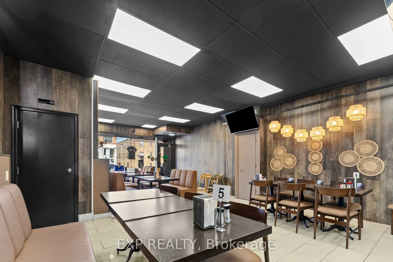 977, O'Connor, O'Connor-Parkview, Toronto