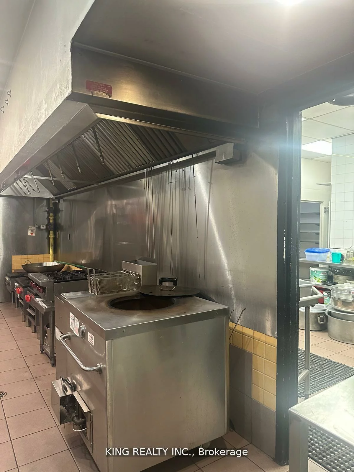 18, Lebovic, Clairlea-Birchmount, Toronto