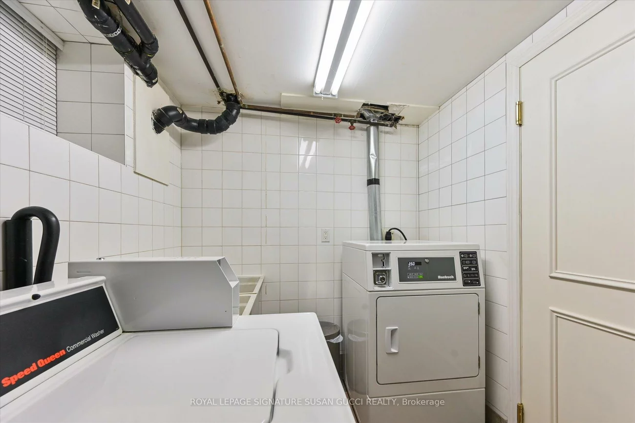 454, Donlands, East York, Toronto
