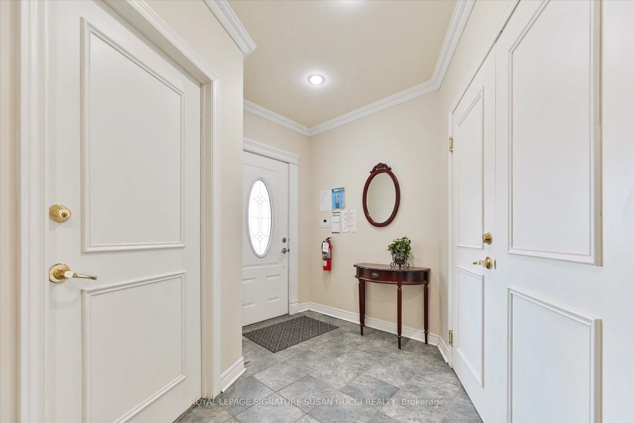 454, Donlands, East York, Toronto