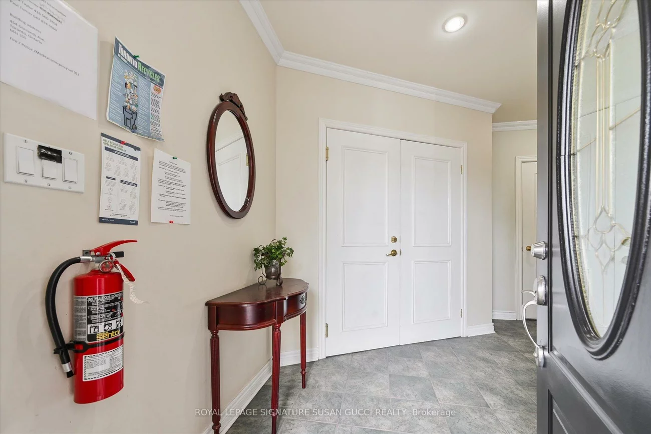 454, Donlands, East York, Toronto