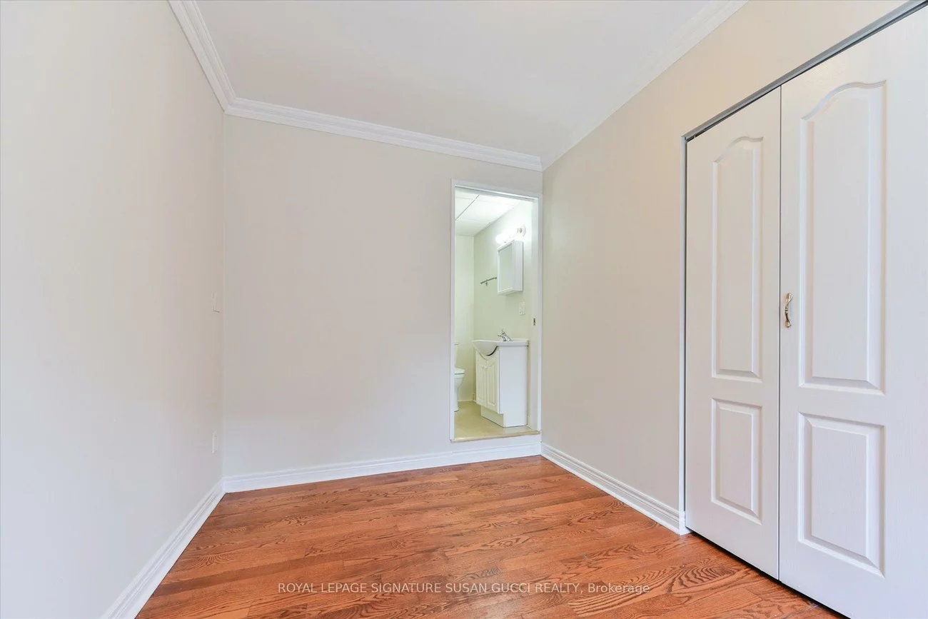 454, Donlands, East York, Toronto