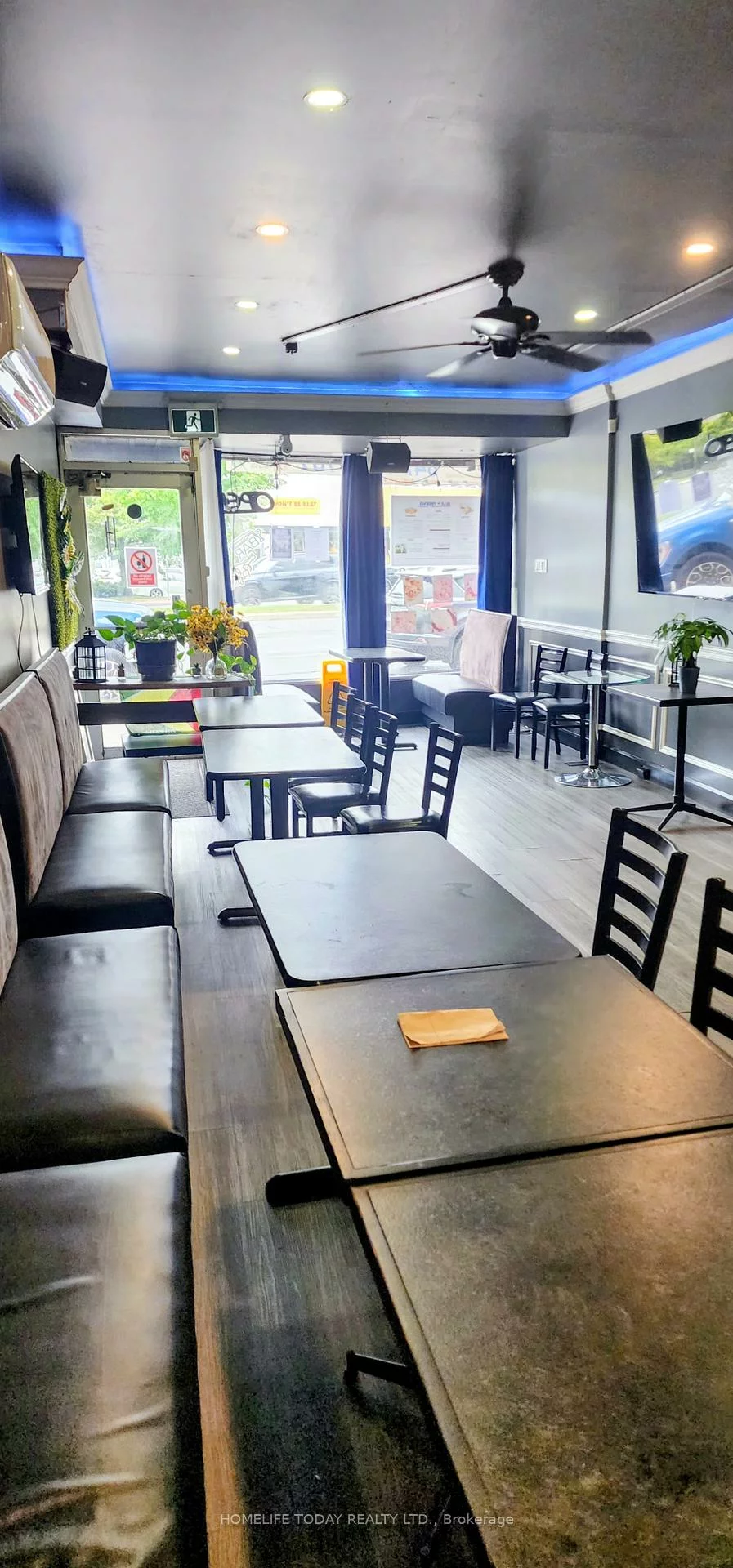 2480, Kingston, Birchcliffe-Cliffside, Toronto