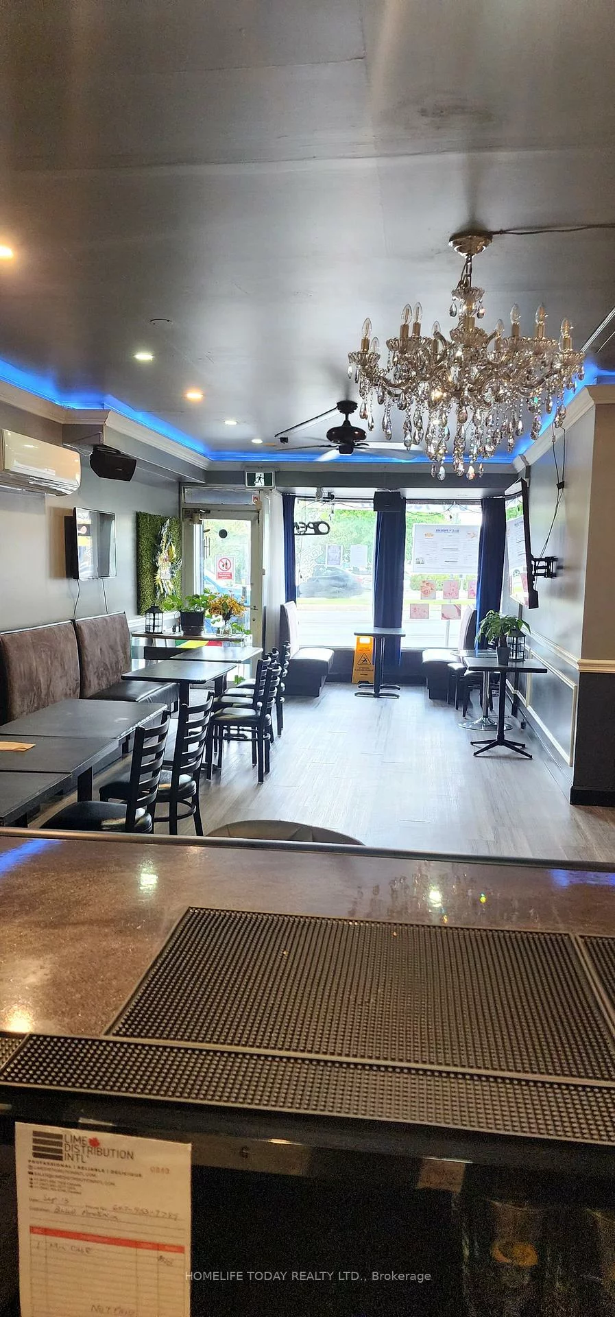 2480, Kingston, Birchcliffe-Cliffside, Toronto