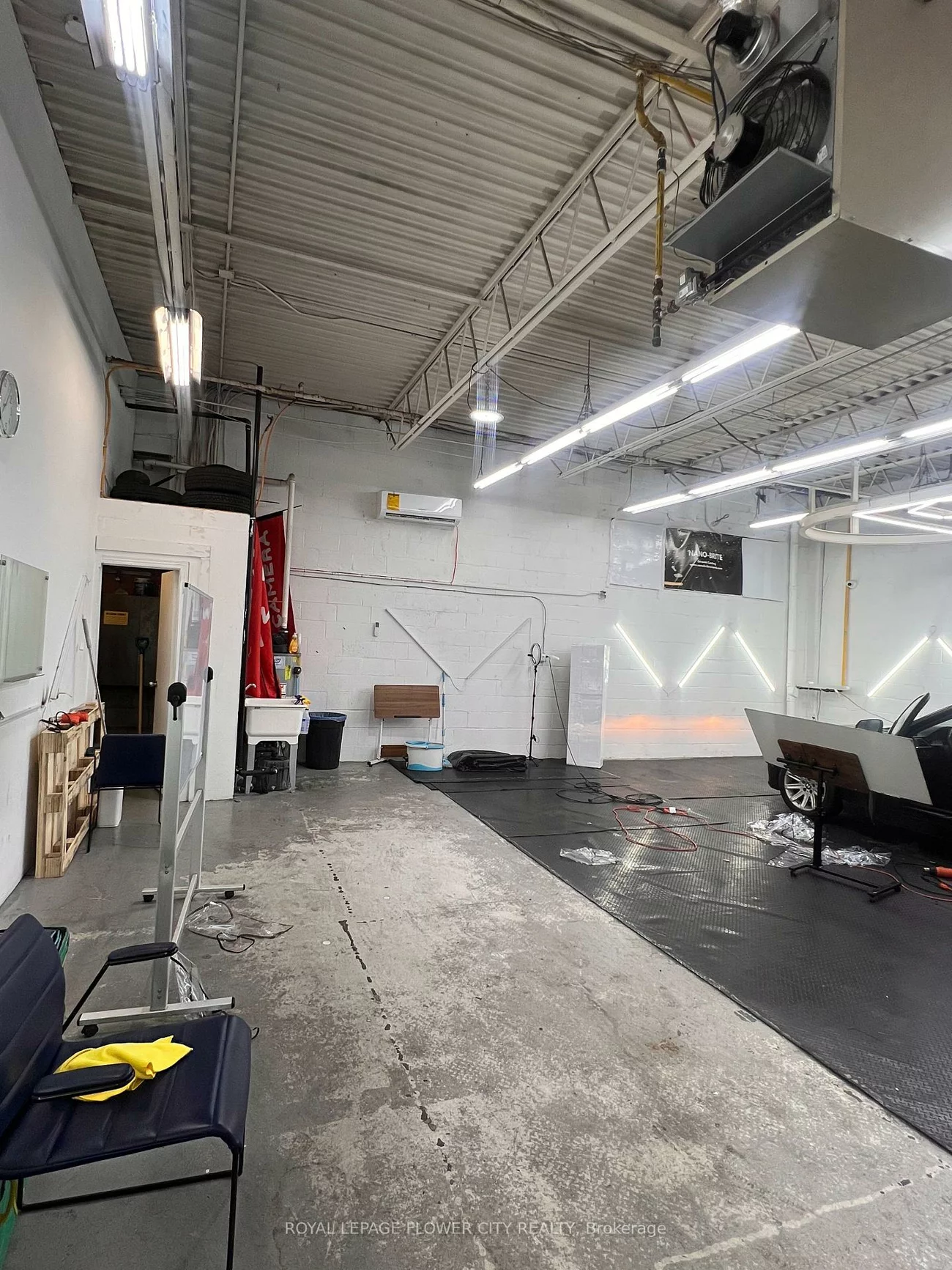 180, NANTUCKET, Dorset Park, Toronto