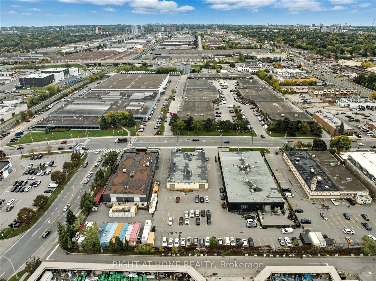 30-32, Progress, Dorset Park, Toronto
