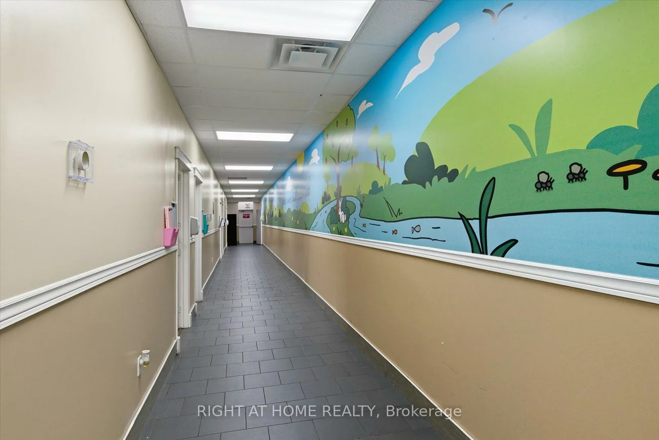 30-32, Progress, Dorset Park, Toronto