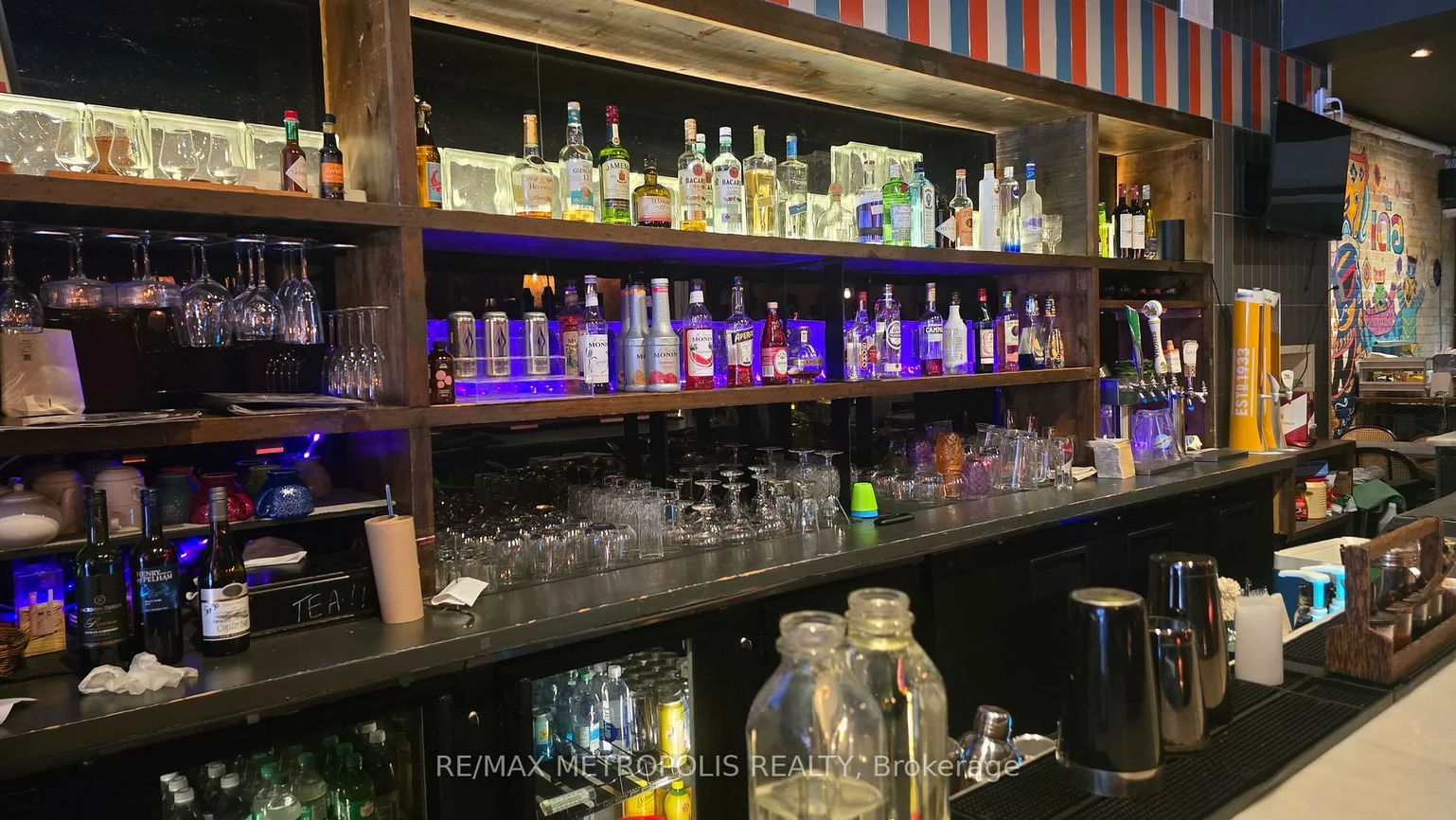 730, Queen, South Riverdale, Toronto