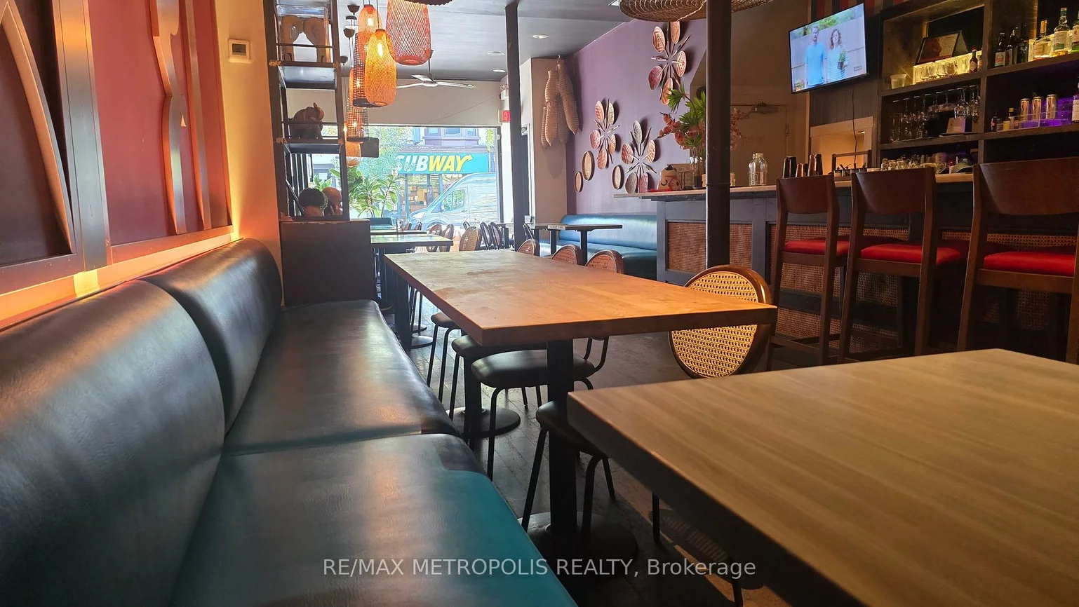 730, Queen, South Riverdale, Toronto