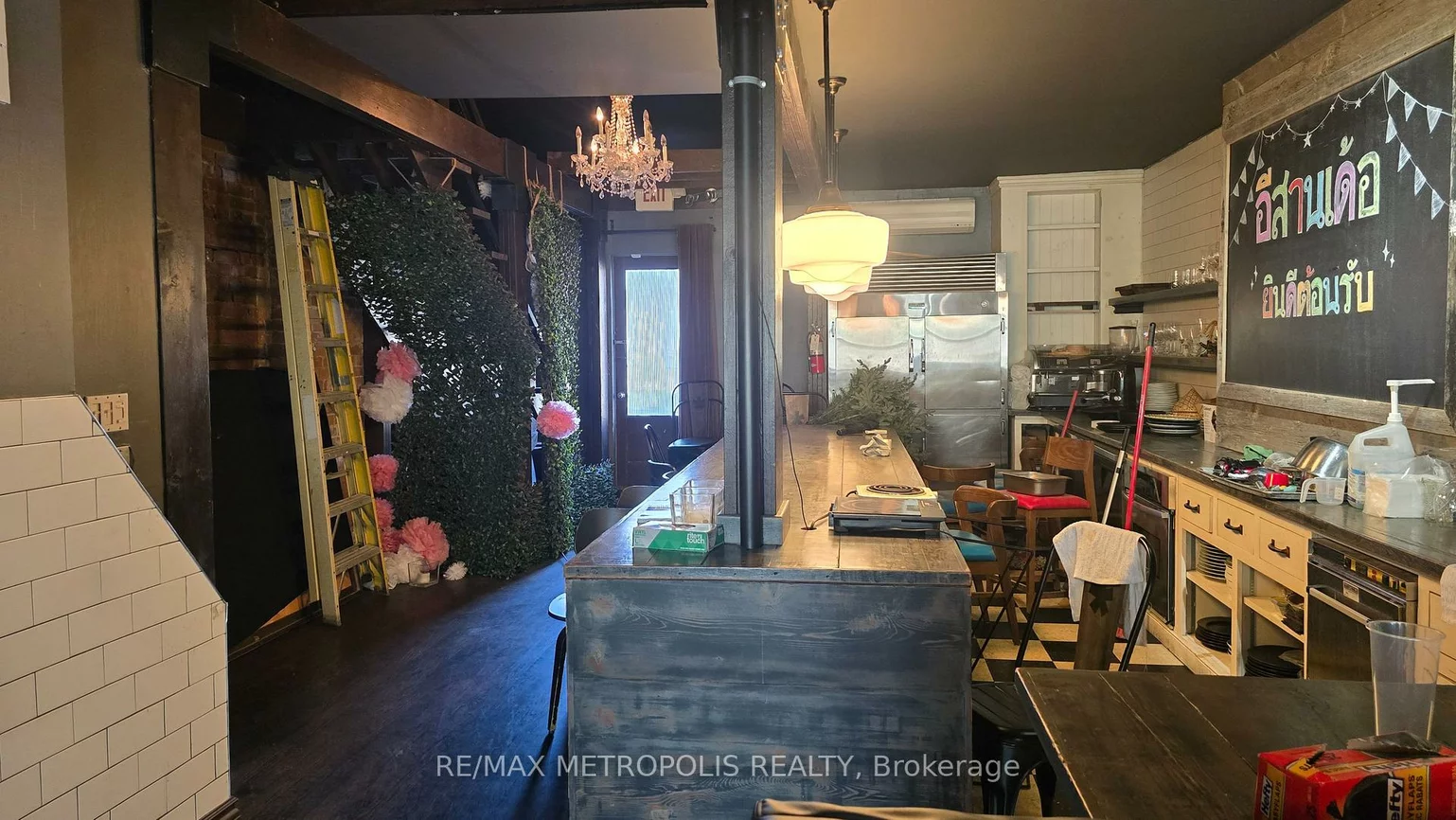 730, Queen, South Riverdale, Toronto