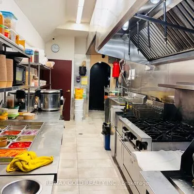 515, Danforth, North Riverdale, Toronto