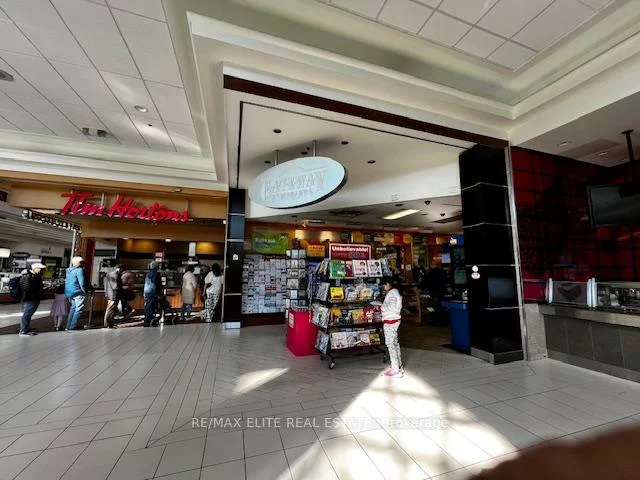 70, Eglinton, Clairlea-Birchmount, Toronto