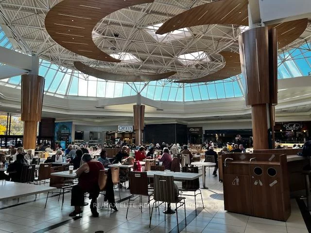 70, Eglinton, Clairlea-Birchmount, Toronto