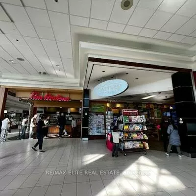 Commercial for sale, 70, Eglinton, Clairlea-Birchmount, Toronto