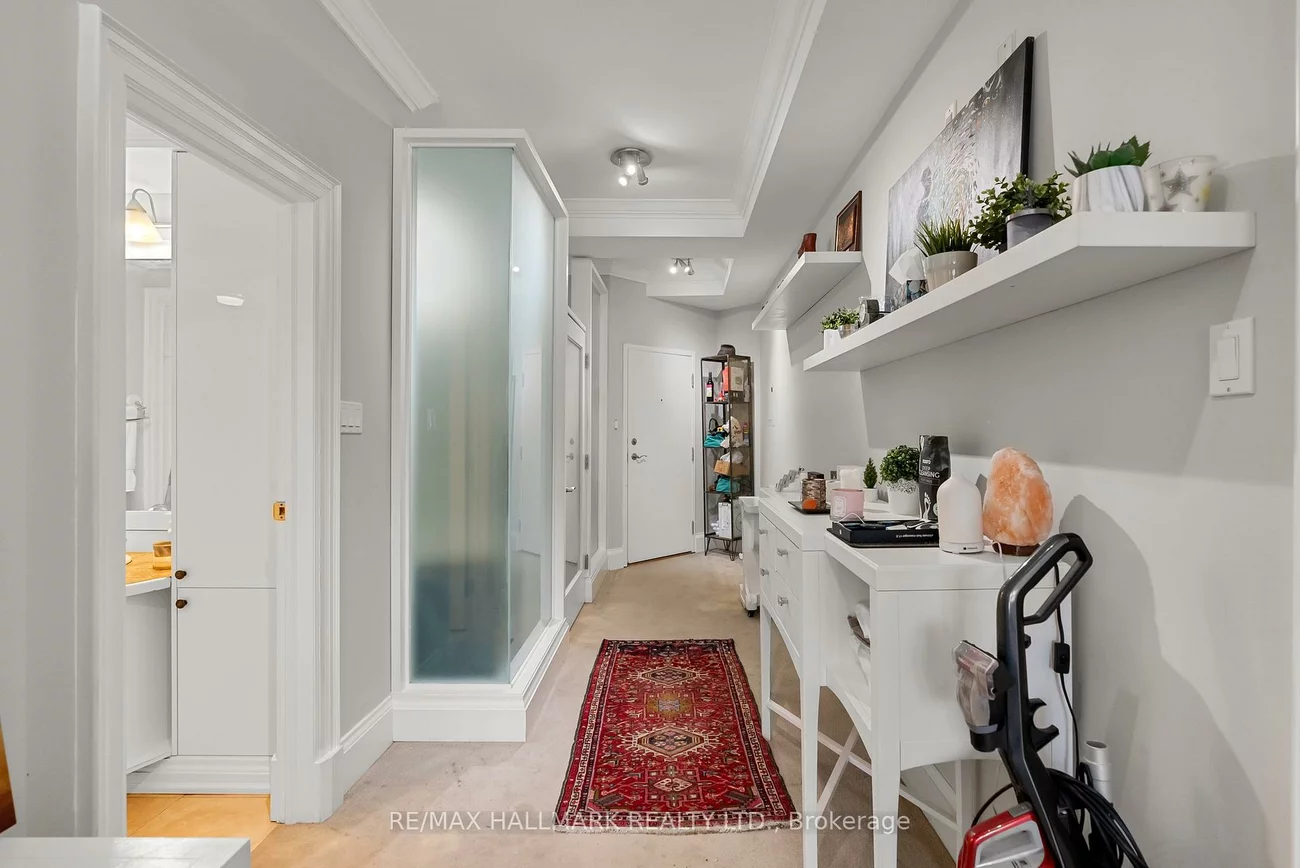 2151, Danforth, East End-Danforth, Toronto