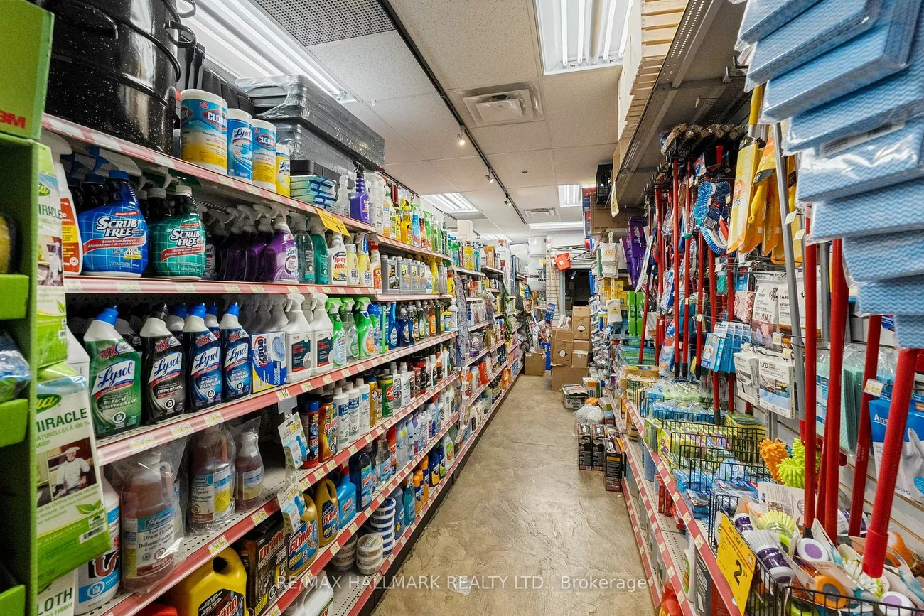 2151, Danforth, East End-Danforth, Toronto