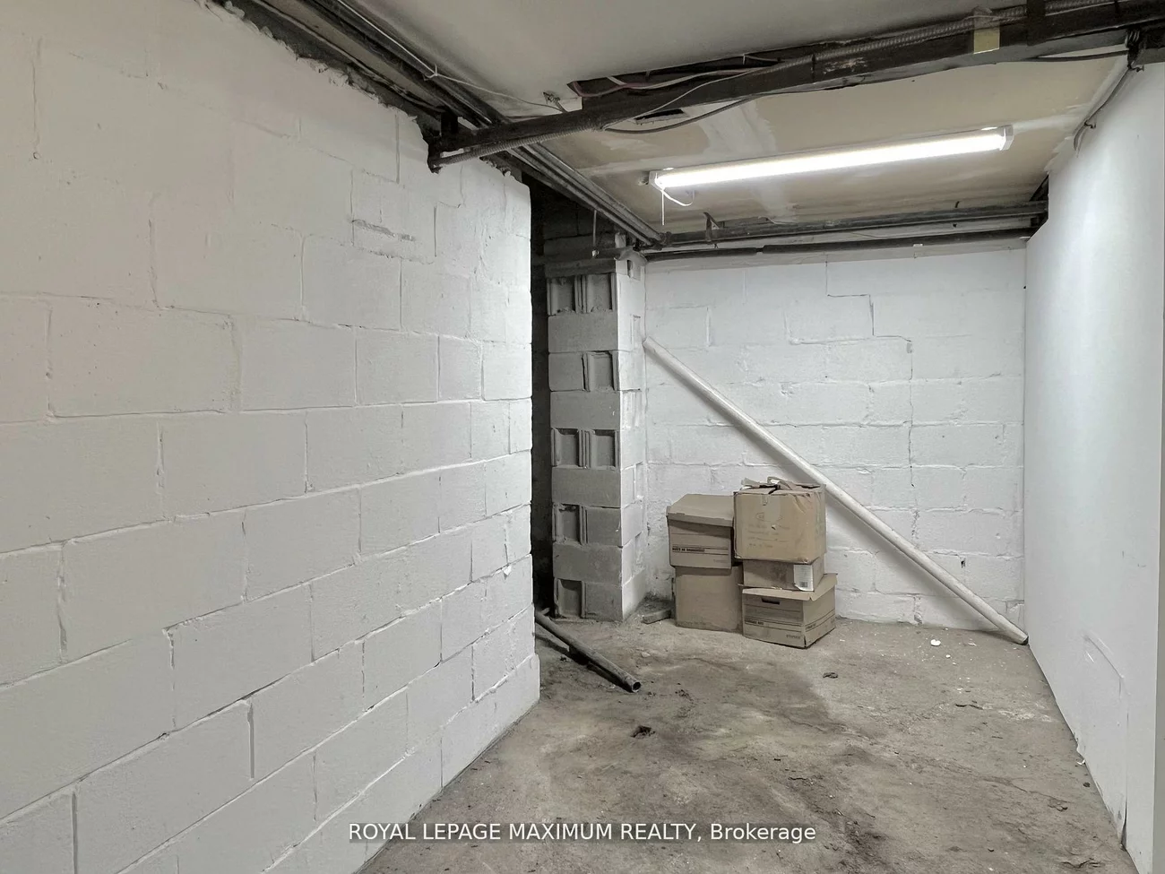 899, Pape, Danforth Village-East York, Toronto