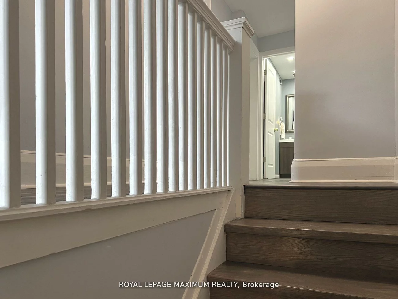 899, Pape, Danforth Village-East York, Toronto