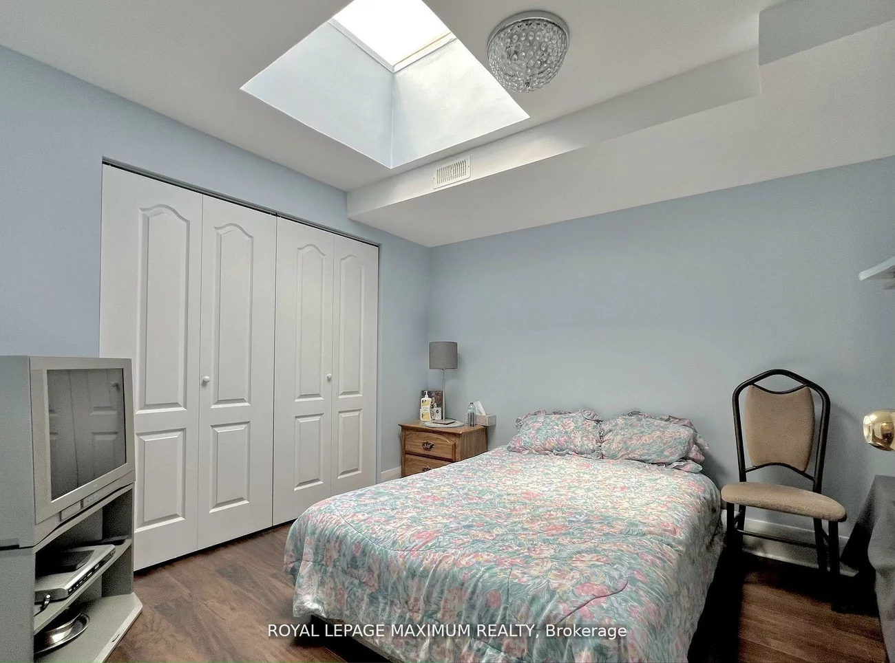 899, Pape, Danforth Village-East York, Toronto