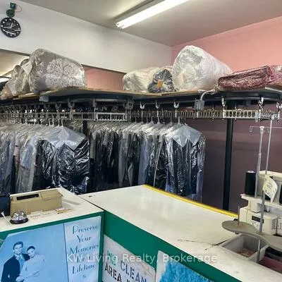 1581, Ellesmere, Woburn, Toronto