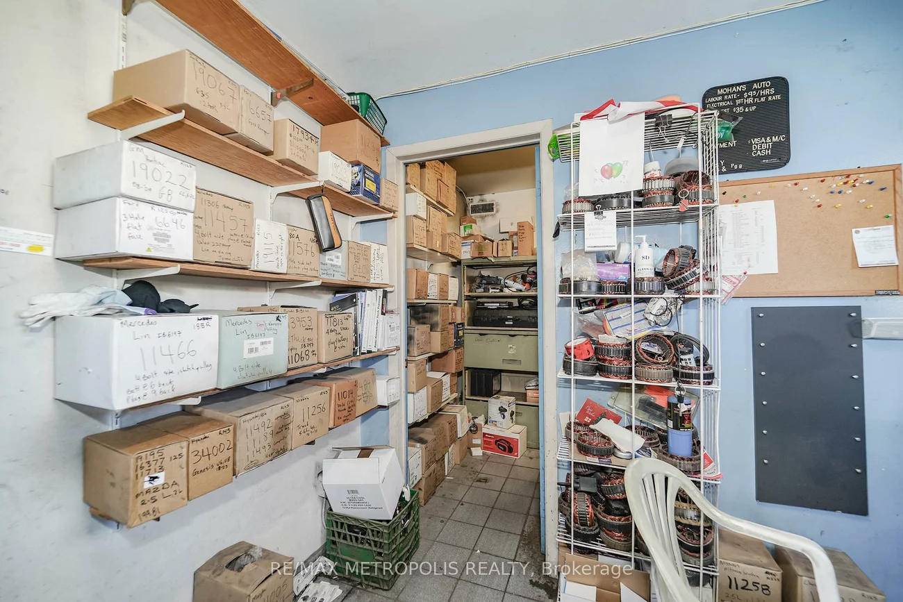 2789 & 2793, Danforth, East End-Danforth, Toronto