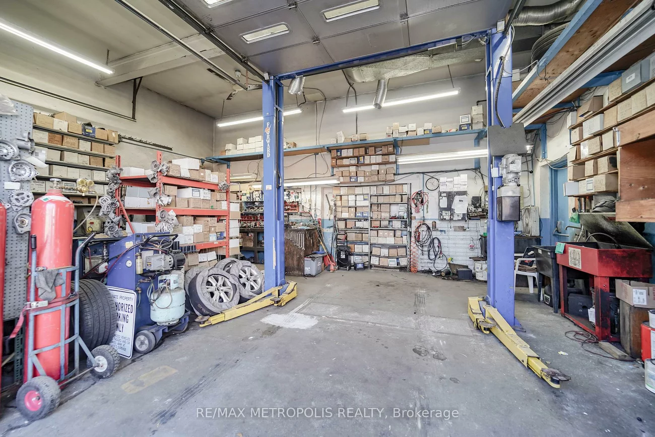 2789 & 2793, Danforth, East End-Danforth, Toronto