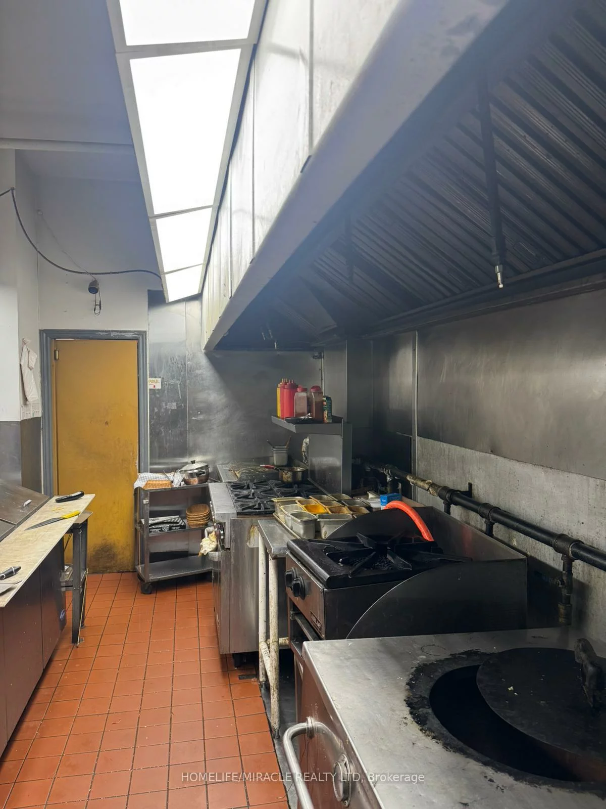 1348, Kennedy, Dorset Park, Toronto