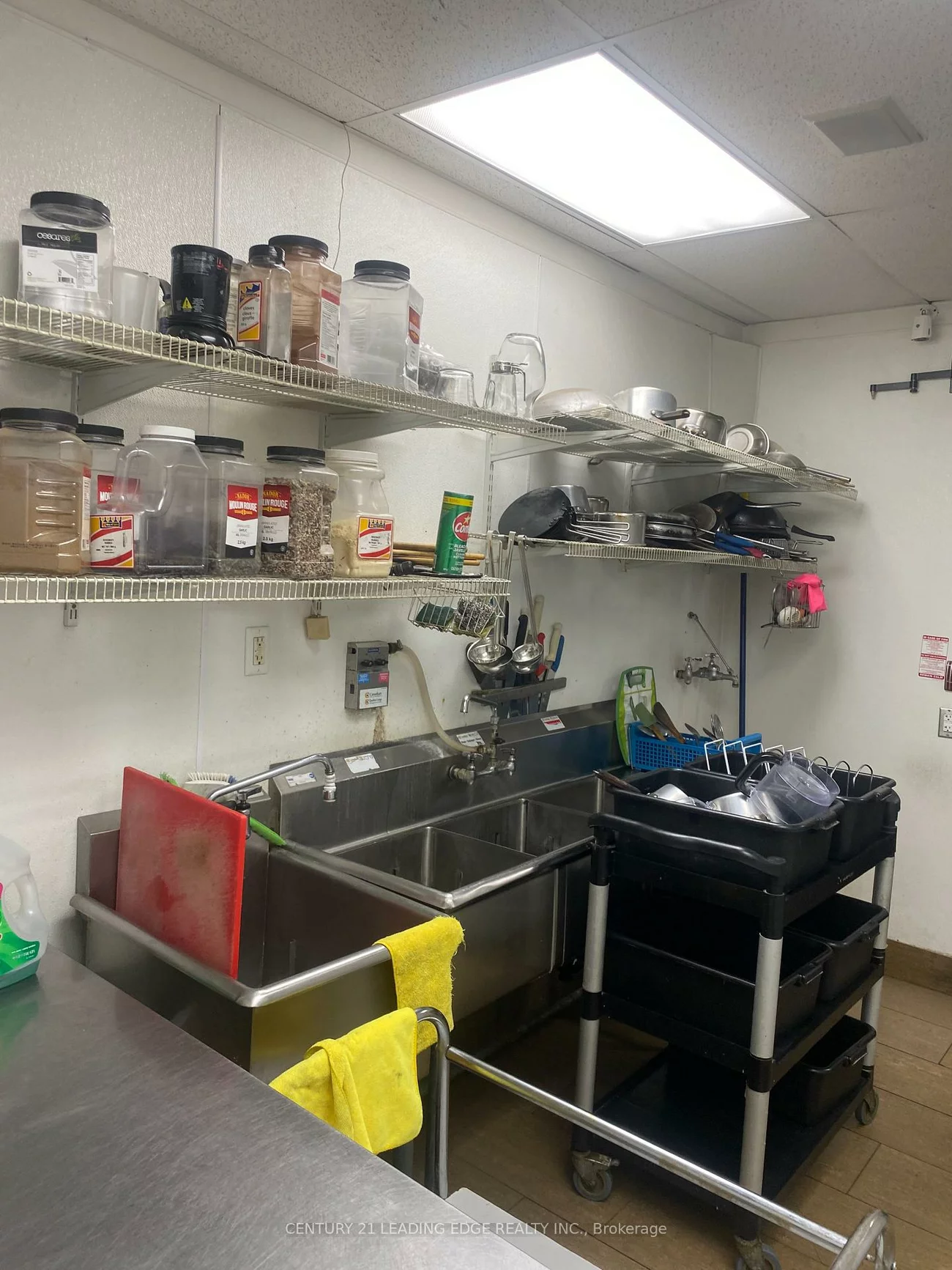 884, Danforth, Danforth, Toronto