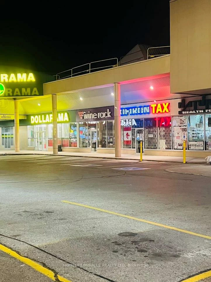 3003, Danforth, Crescent Town, Toronto