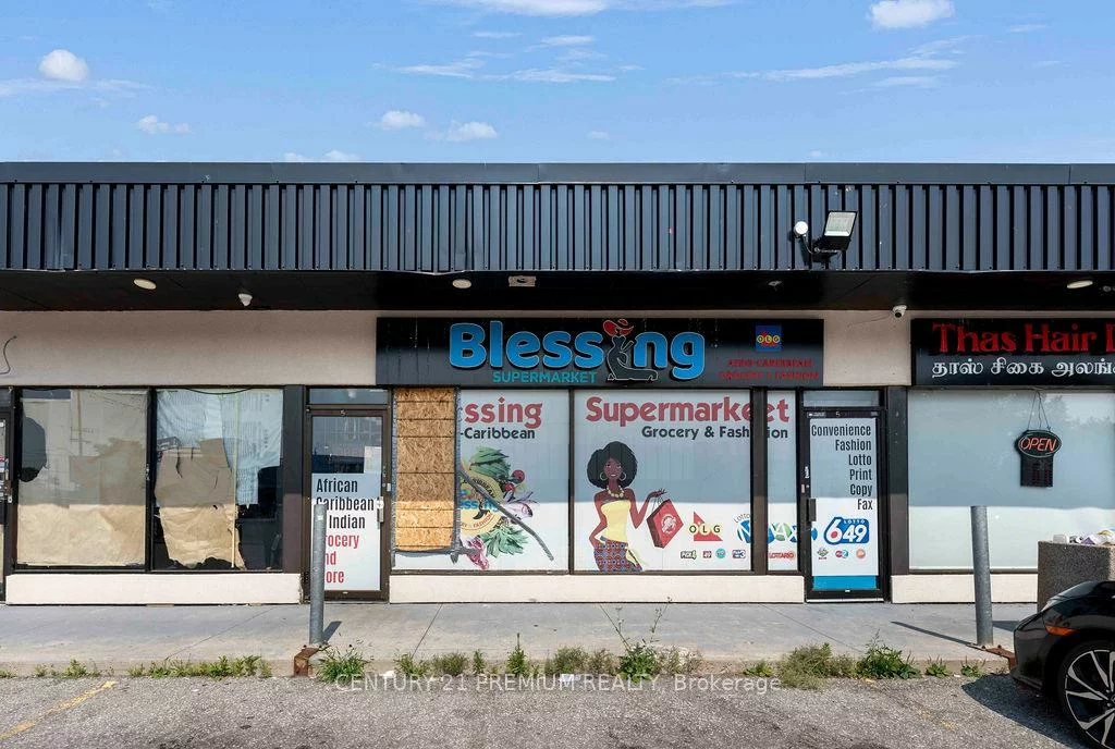 3601, Lawrence, Woburn, Toronto