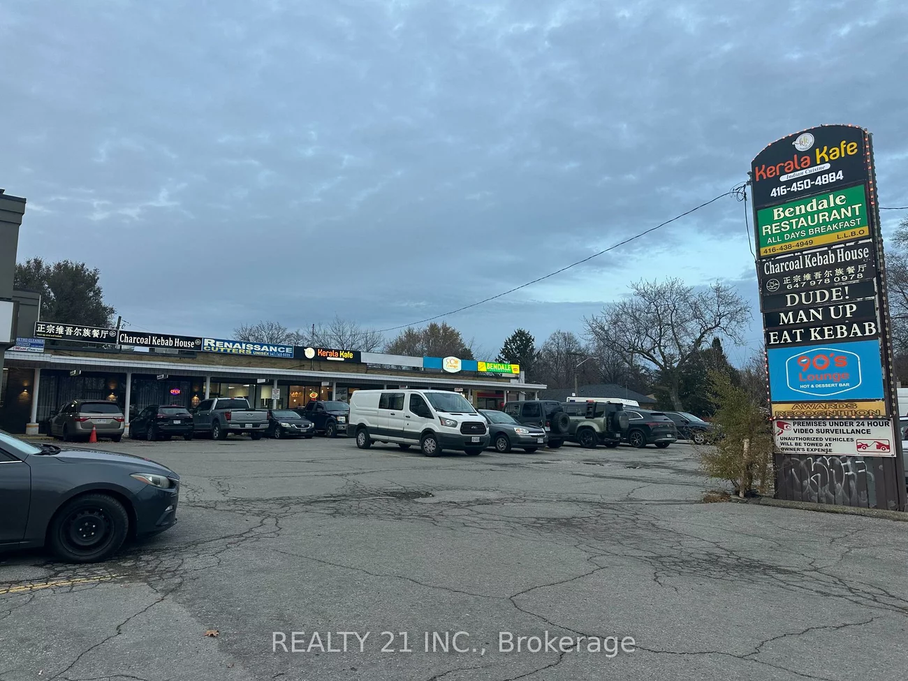 3254, Lawrence, Woburn, Toronto