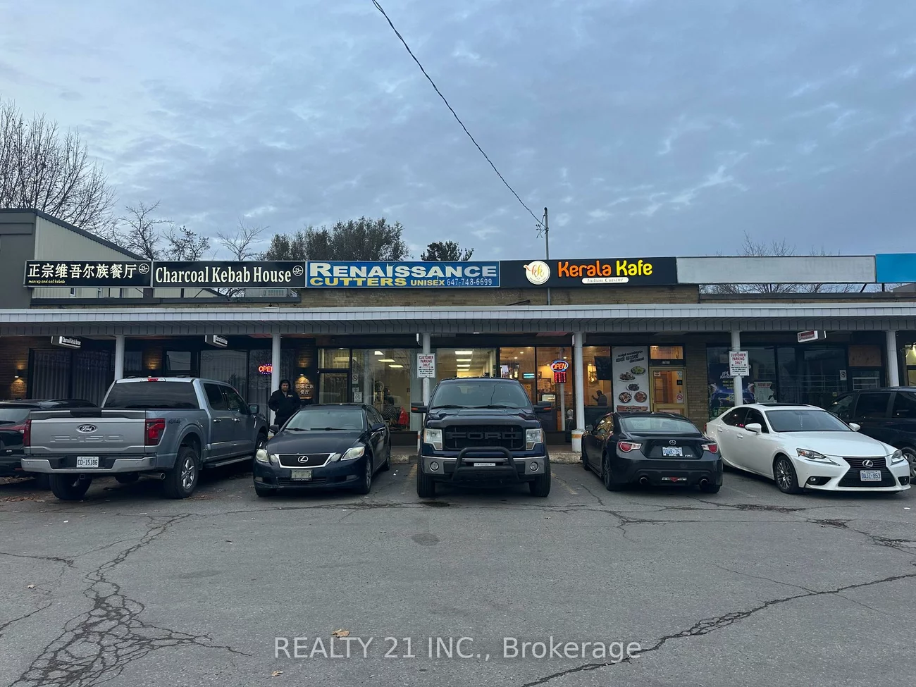 3254, Lawrence, Woburn, Toronto