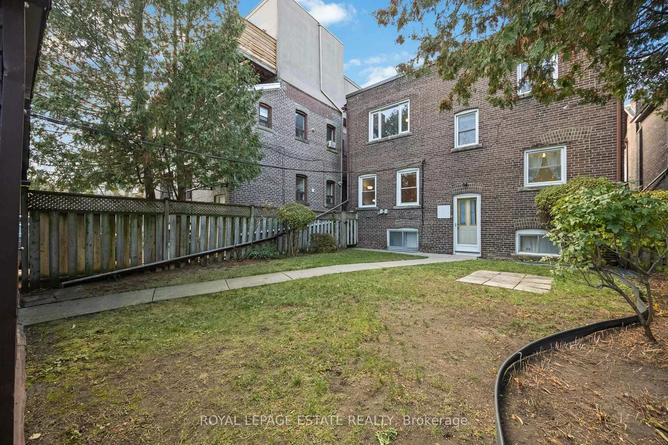 877, Broadview, Playter Estates-Danforth, Toronto