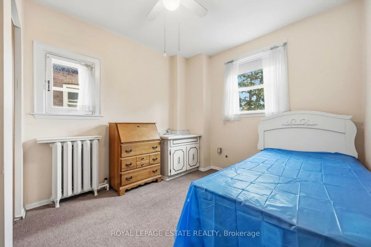 877, Broadview, Playter Estates-Danforth, Toronto