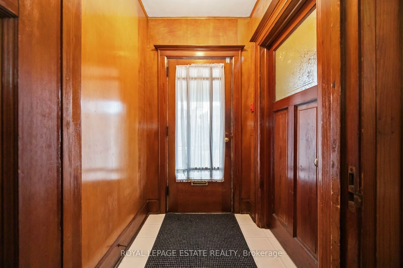 877, Broadview, Playter Estates-Danforth, Toronto