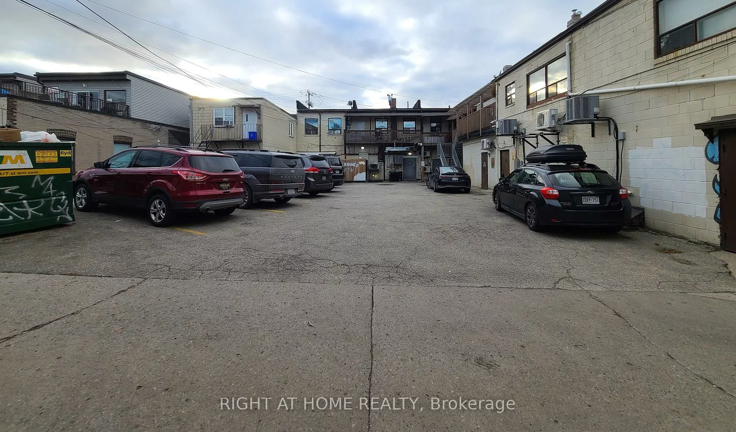 2207, Gerrard, East End-Danforth, Toronto