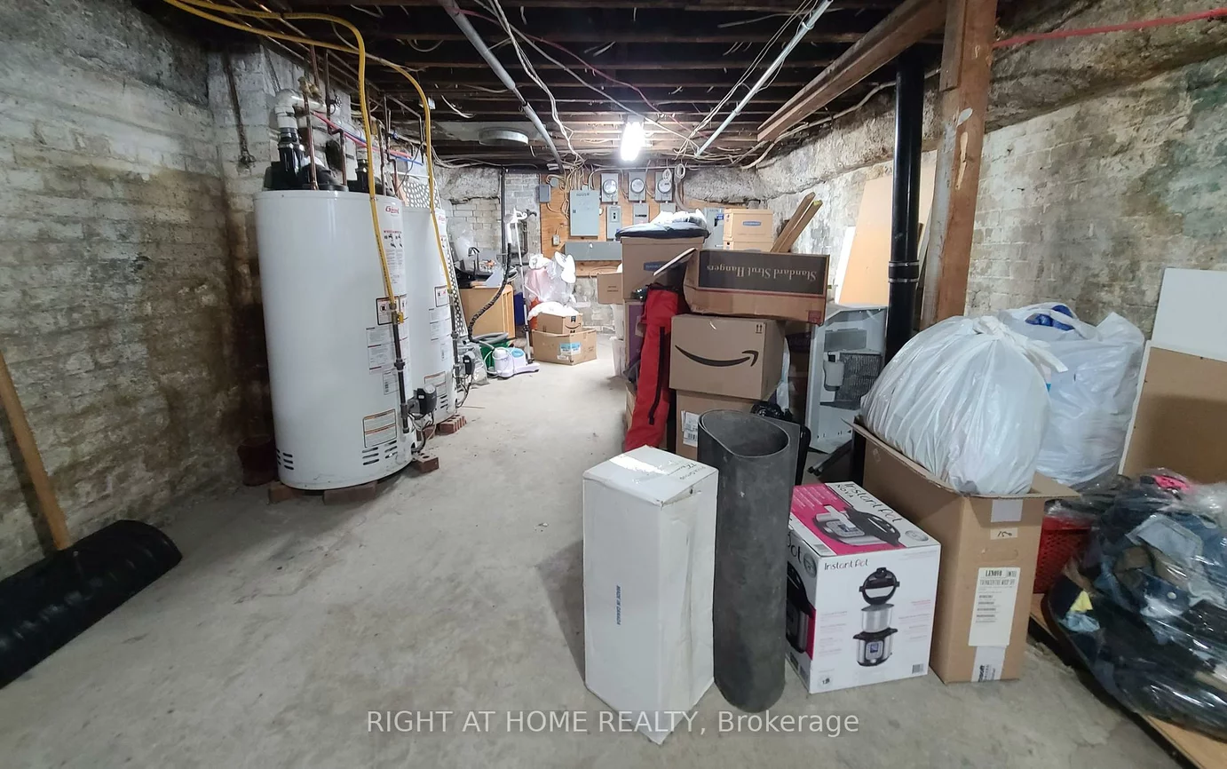 2207, Gerrard, East End-Danforth, Toronto