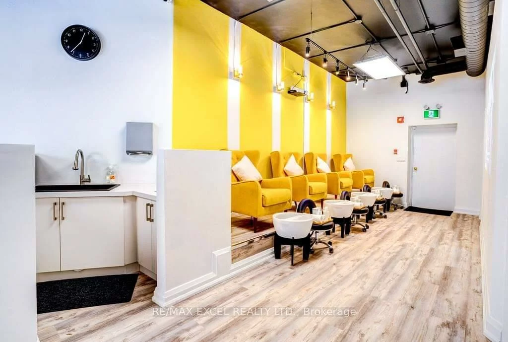 1883, Queen, The Beaches, Toronto