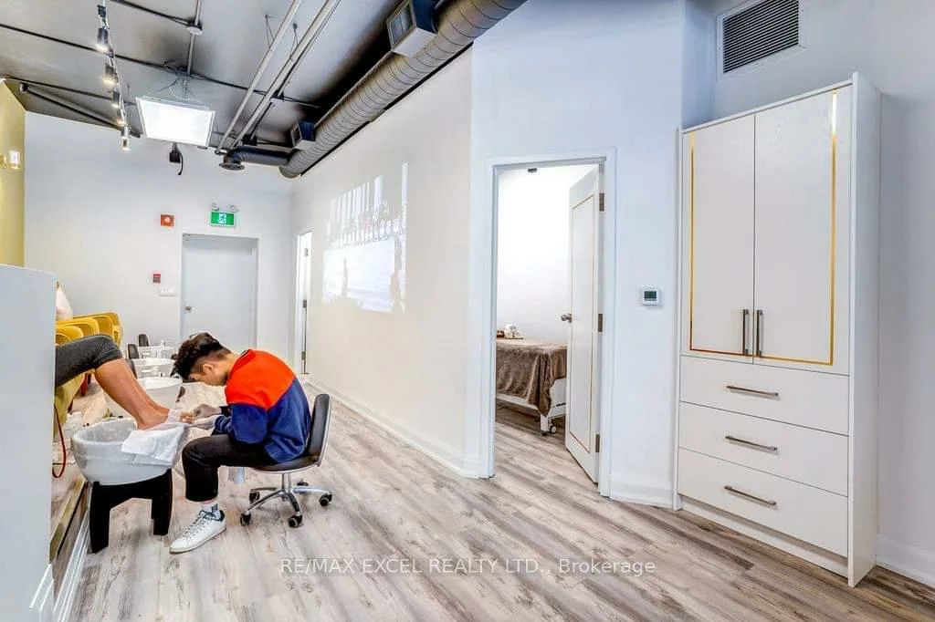 1883, Queen, The Beaches, Toronto