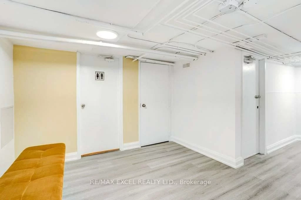 1883, Queen, The Beaches, Toronto