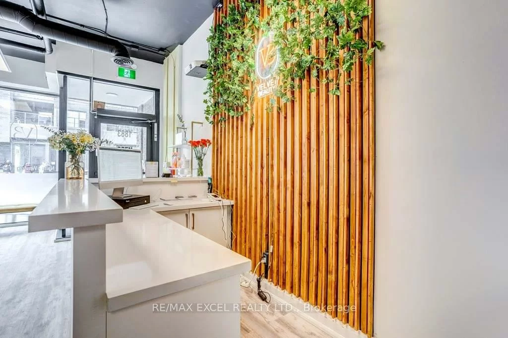 1883, Queen, The Beaches, Toronto