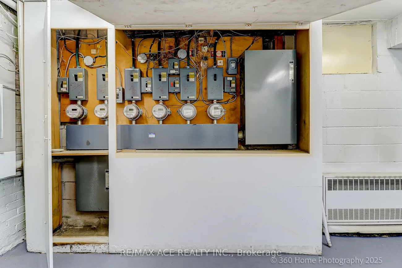 426-428, Dawes, O'Connor-Parkview, Toronto