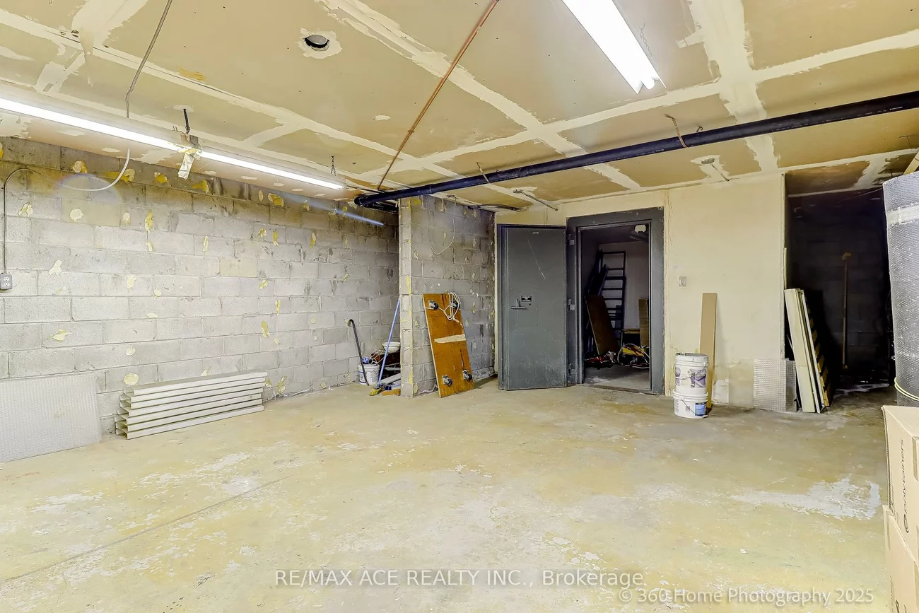 426-428, Dawes, O'Connor-Parkview, Toronto