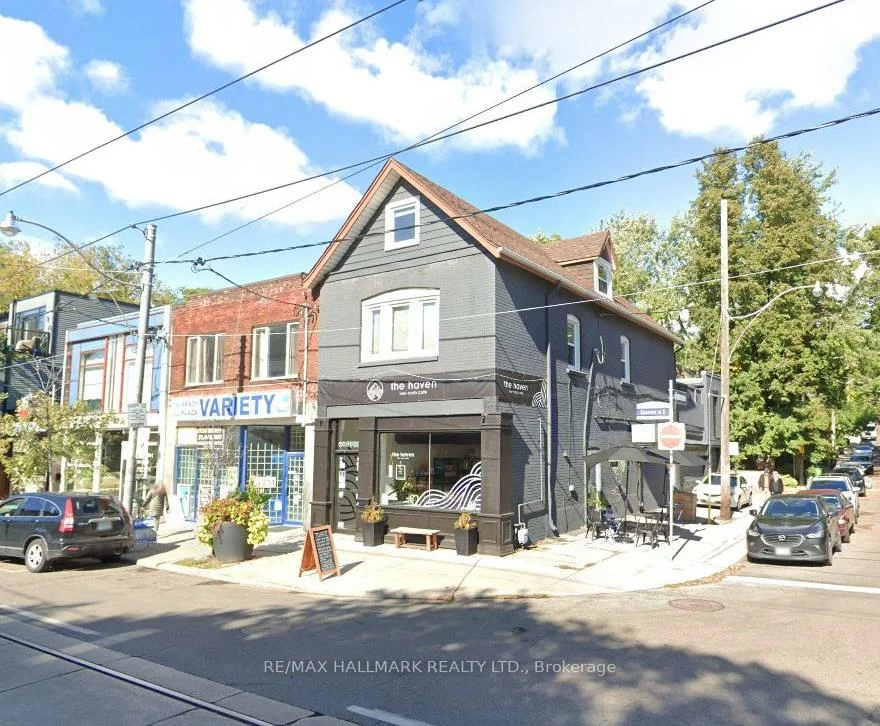 2256, Queen, The Beaches, Toronto