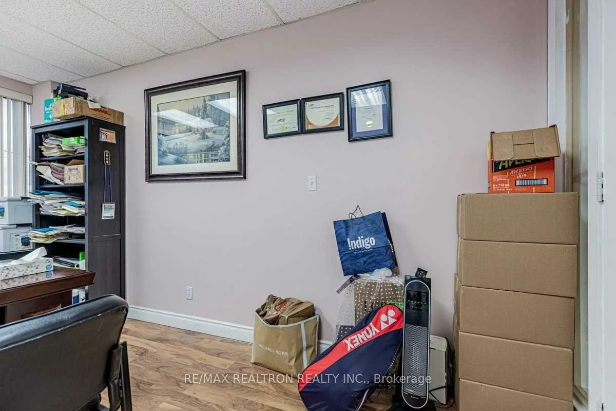 885, Progress, Woburn, Toronto