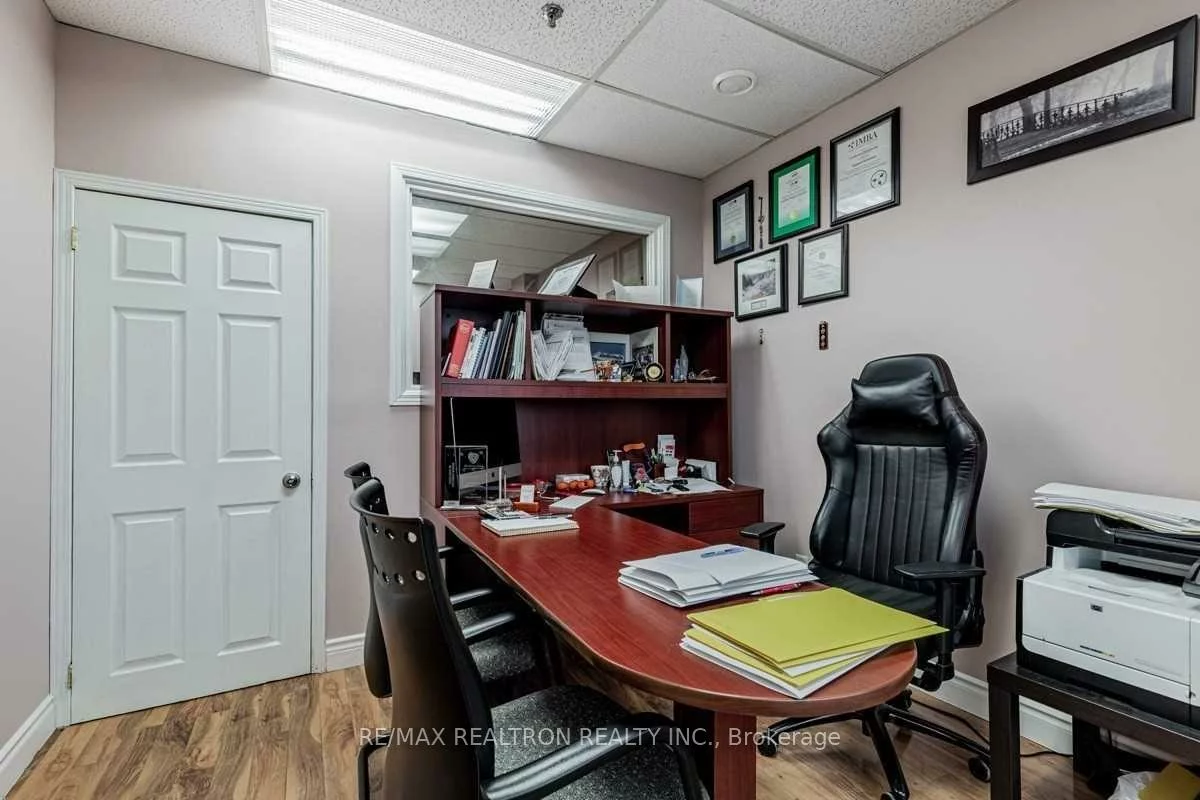 885, Progress, Woburn, Toronto