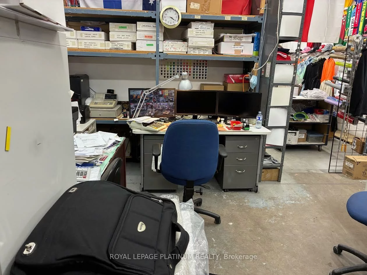 390, Progress, Bendale, Toronto